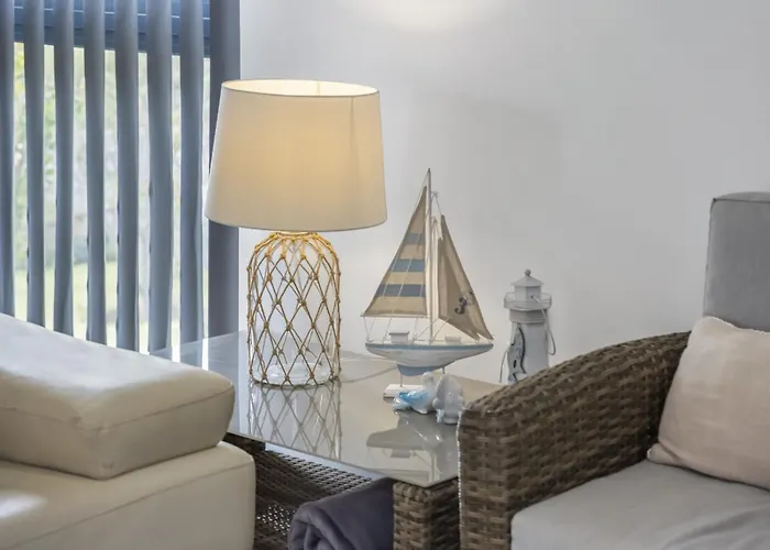 Piedade By Homie Canhas